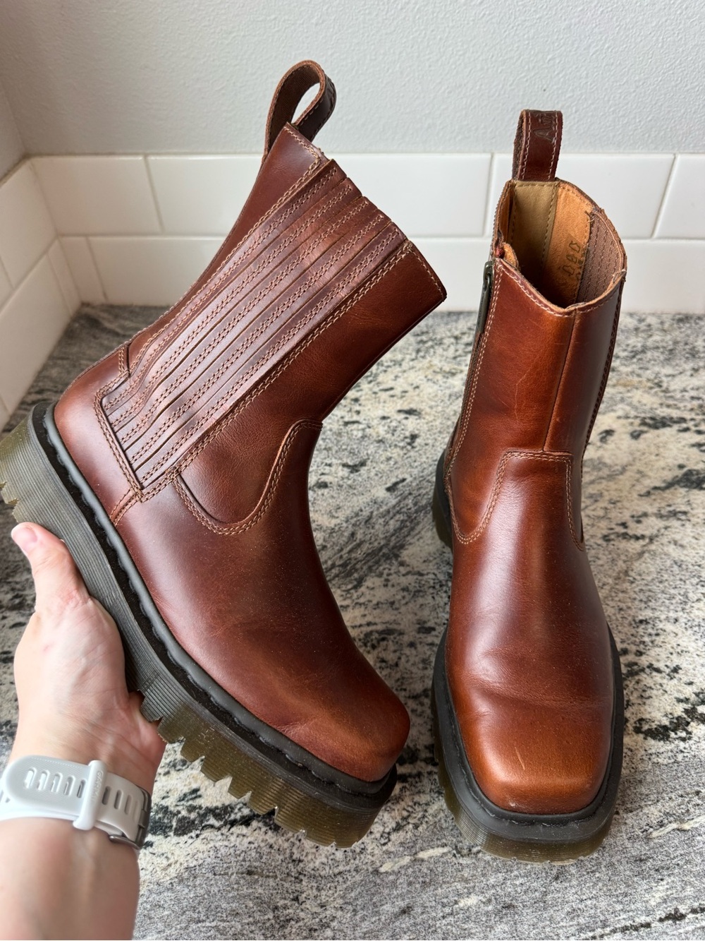 Dr. Martens Amaayah Lo Boots in Butterscotch Orleans Leather. Size 8 L. EUC.